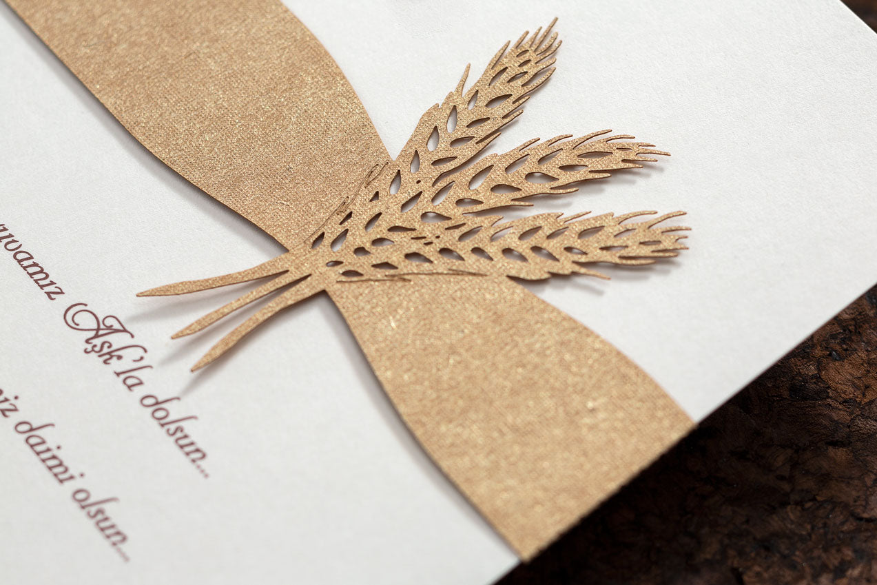 10562 - Lézervágott esküvői meghívó buzakalász mintával