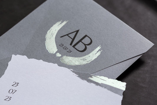 10644 - Modern esküvői meghívó ezüst mintával