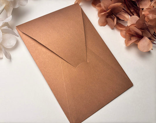 Z13316 - Bronz színű díszboríték - 21 x 14 cm-Boríték-Erdélyi Esküvői Meghívók-boríték,bronz-Erdélyi Esküvői Meghívók