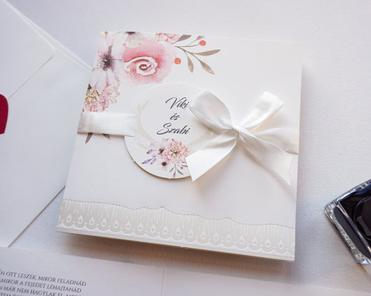 39632 - Virágmintás Esküvői Meghívó-esküvői meghívó-Erdélyi Esküvői Meghívók-dombornyomott,masni,rózsa,virág-Erdélyi Esküvői Meghívók