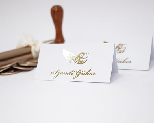 UK15 - Levélmintás aranyfóliázott ültetőkártya - 9255-Ültetőkártya-Erdélyi Esküvői Meghívók-arany,minimalista,ültetőkártya-Erdélyi Esküvői Meghívók