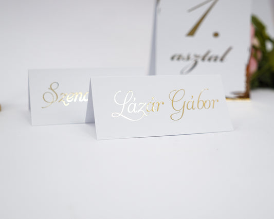 UK16 - Minimalista aranyfóliázott ültetőkártya-Ültetőkártya-Erdélyi Esküvői Meghívók-arany,minimalista,ültetőkártya-Erdélyi Esküvői Meghívók