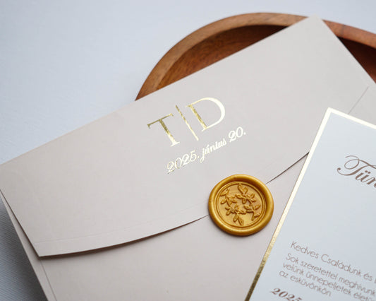 9249 - Elegáns Esküvői Meghívó-esküvői meghívó-Erdélyi Esküvői Meghívók-arany,barack,dombornyomott,elegans,krem-Erdélyi Esküvői Meghívók