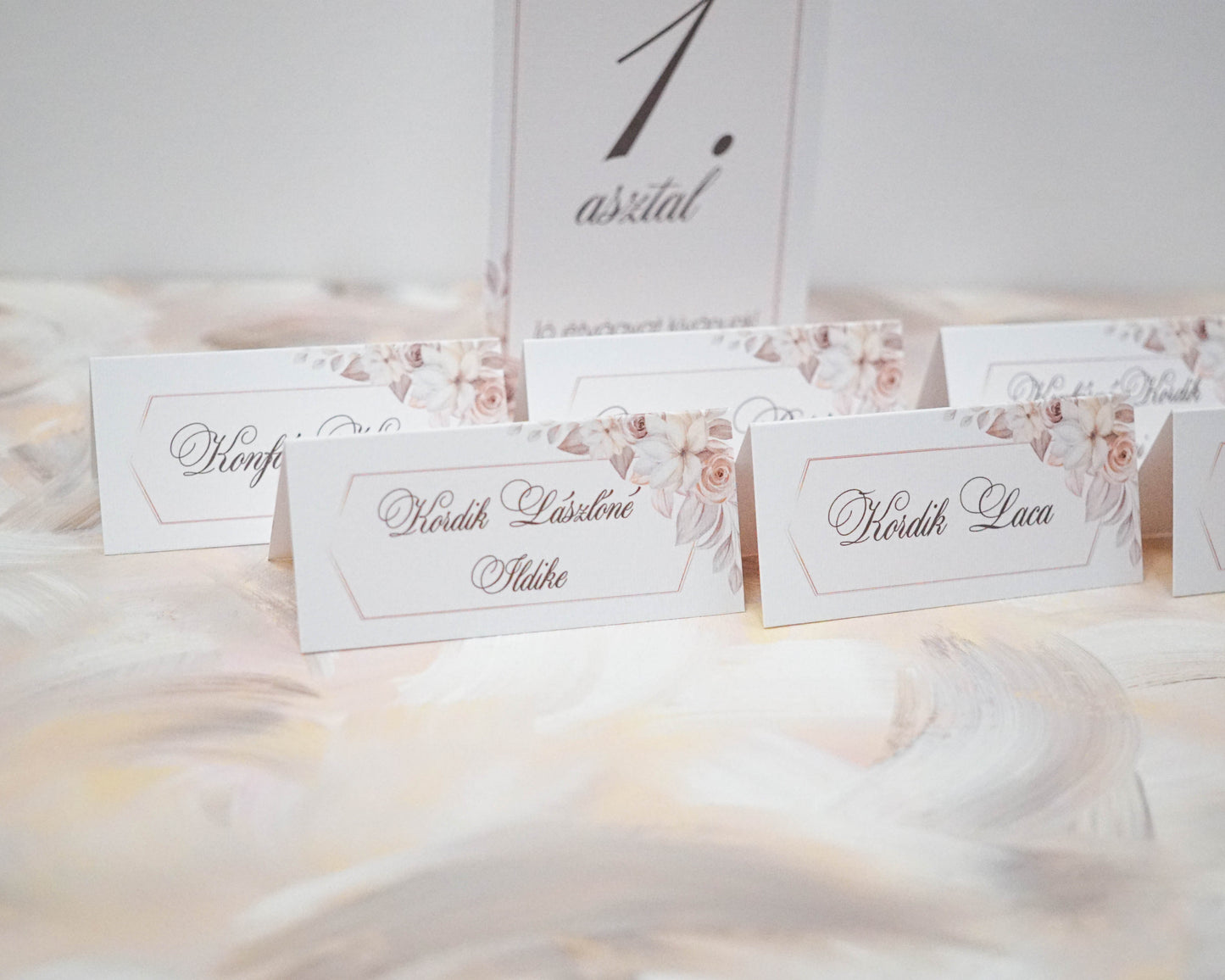 UK12 - Pastel floral planter card