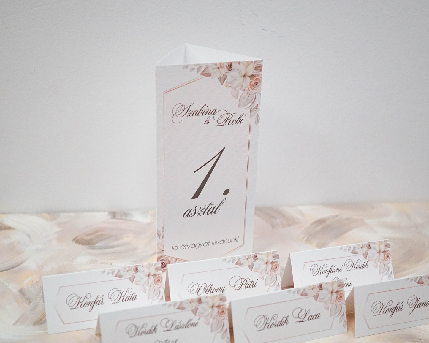 UK12 - Pastel floral planter card