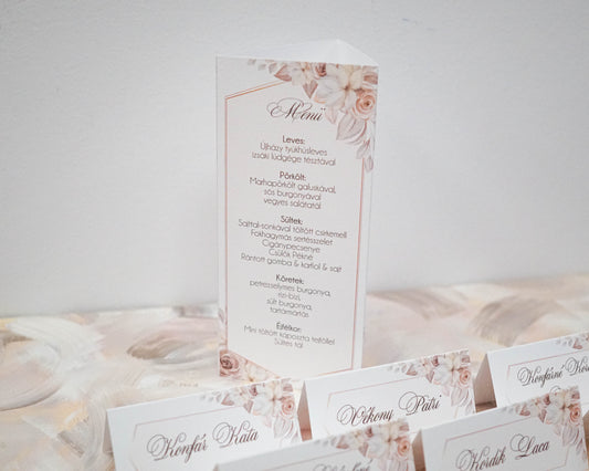 ME18 - Három oldalú esküvői menü - Pasztell virágmintával-Menü-Erdélyi Esküvői Meghívók-bézs,rozsa,rózsaszín-Erdélyi Esküvői Meghívók