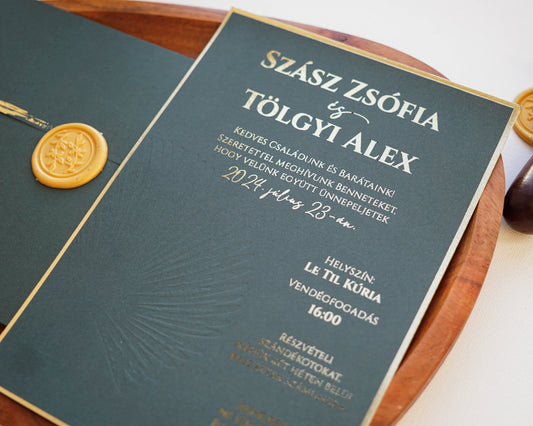 9317 - Méregzöld esküvői meghívó aranyprégelt szöveggel