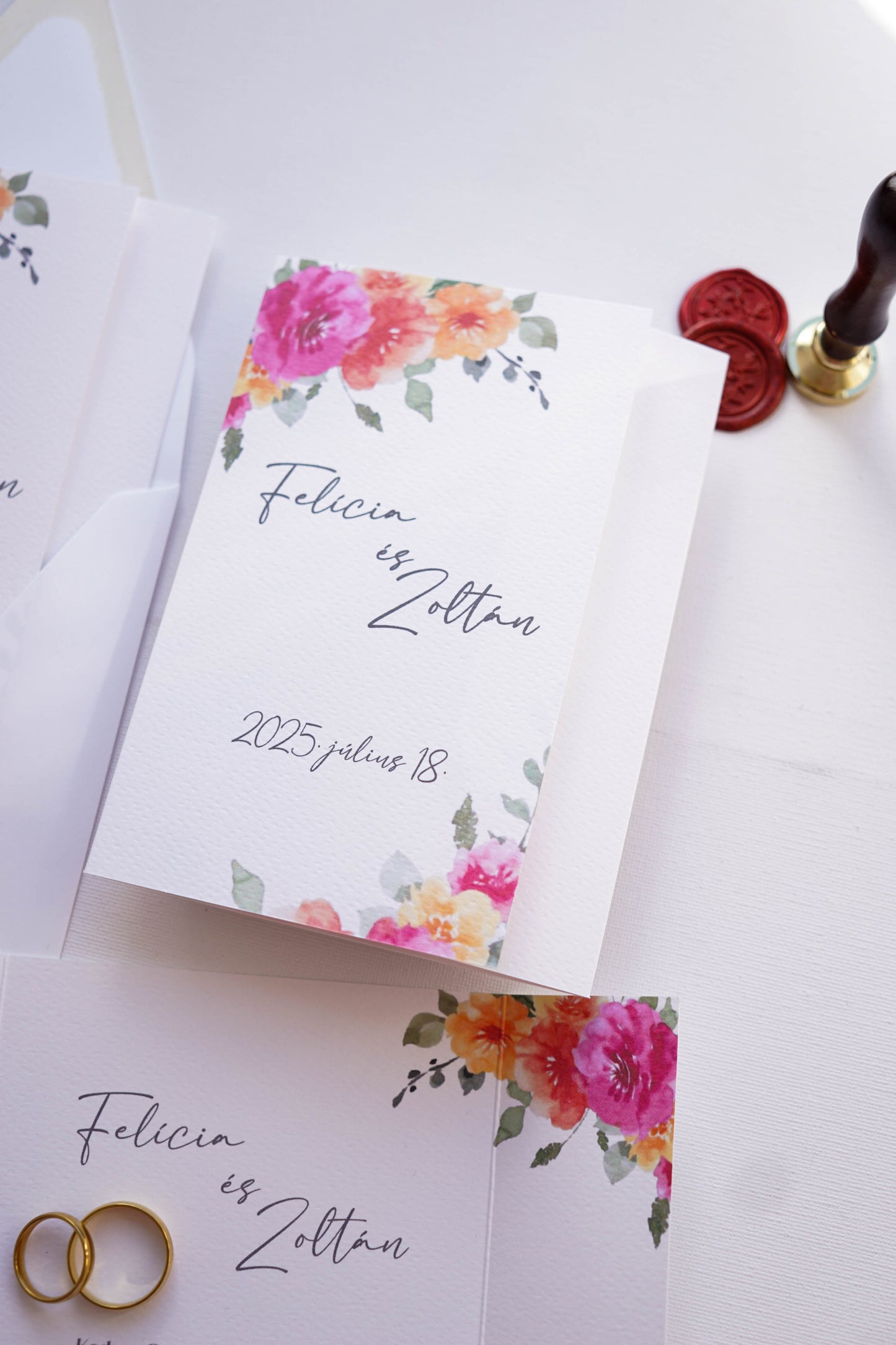EM81 - Kinyitható Virágágmintás esküvői meghívó