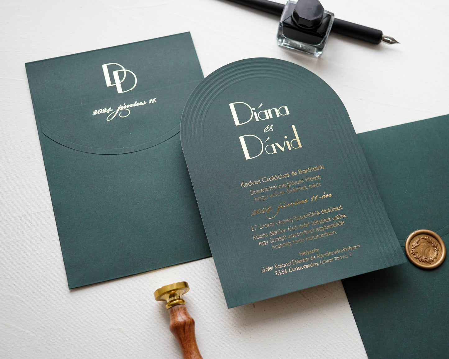 9372 - Poison Green Wedding Invitation with a special shape