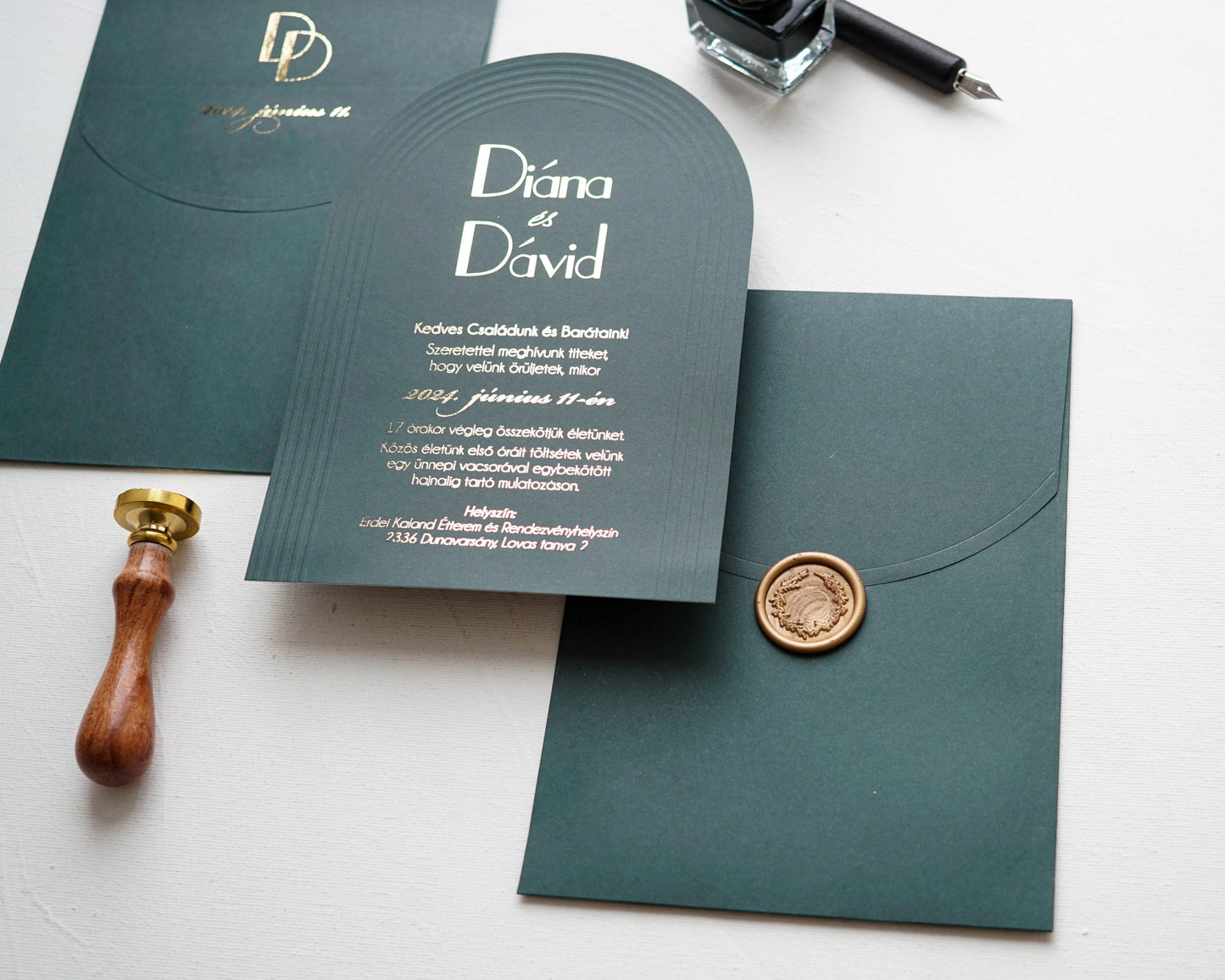 9372 - Poison Green Wedding Invitation with a special shape