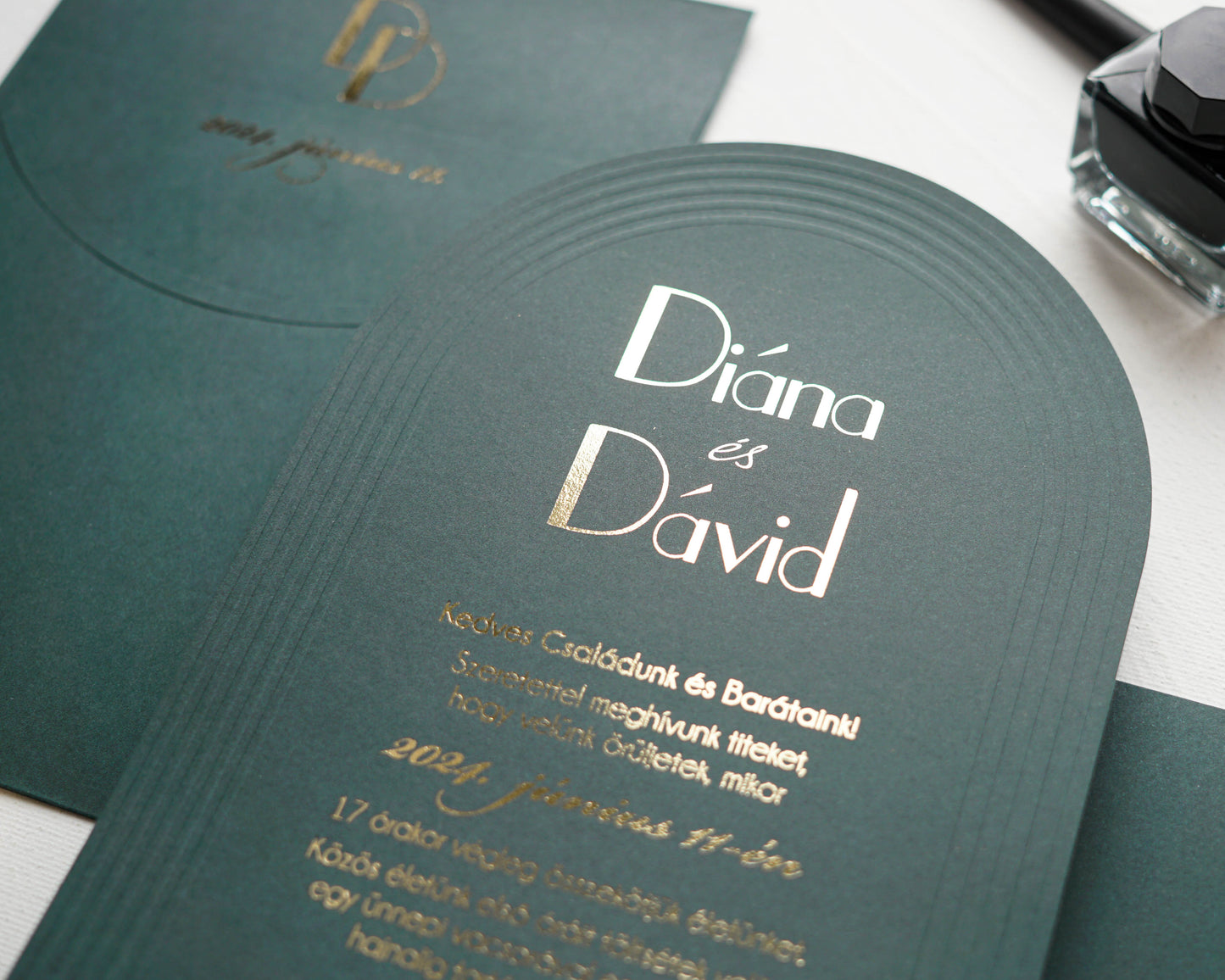 9372 - Poison Green Wedding Invitation with a special shape