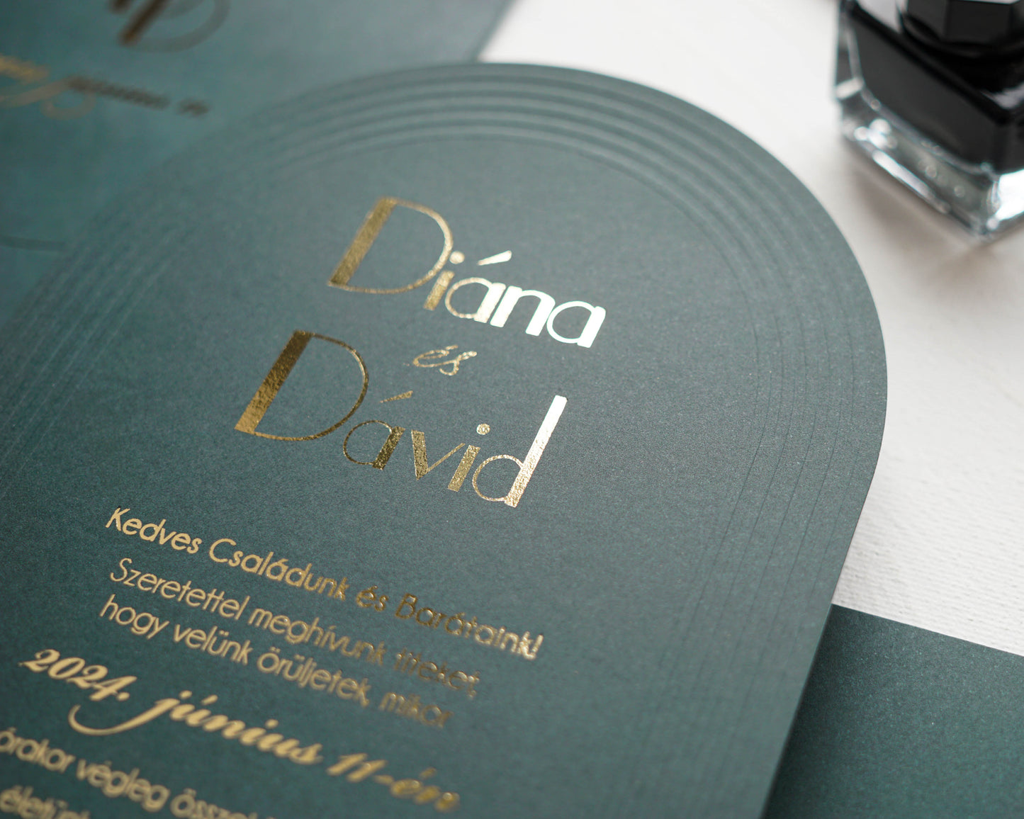 9372 - Poison Green Wedding Invitation with a special shape