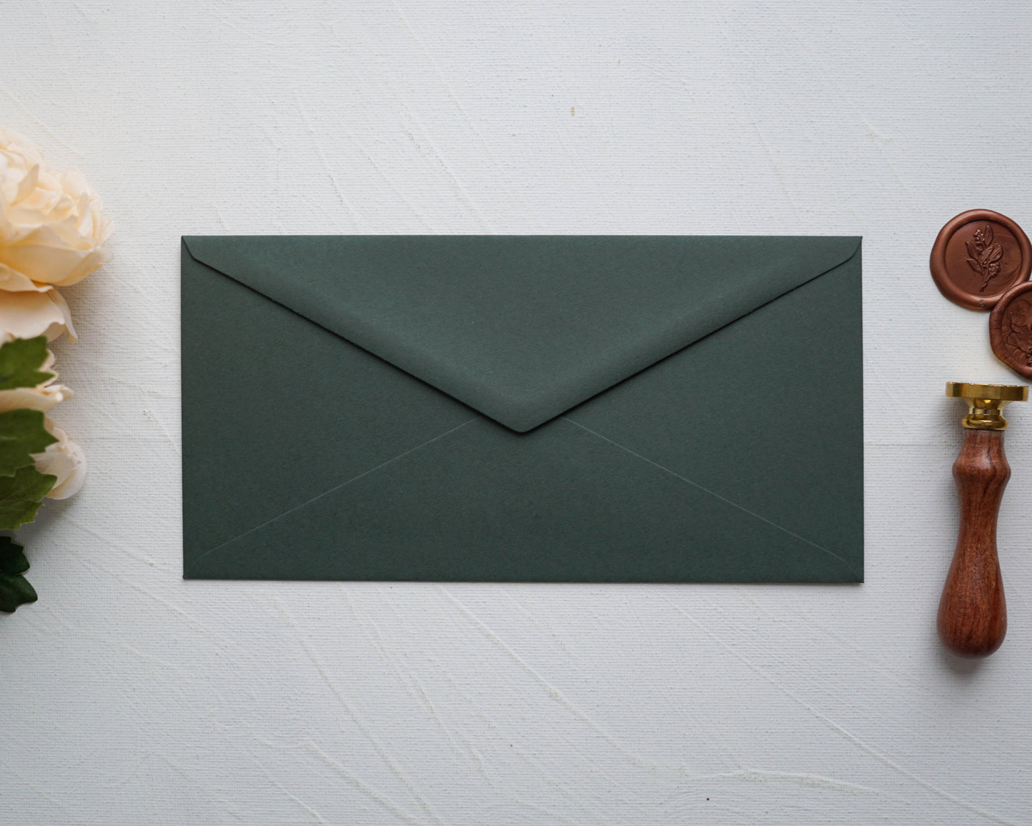 Sötétzöld prémium boríték - 220 x 110 mm - RENDELÉSRE-Boríték-Erdélyi Esküvői Meghívók-boríték,zöld-Erdélyi Esküvői Meghívók