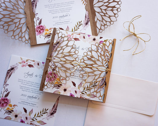 39810 - Lézervágott Esküvői Meghívó-esküvői meghívó-Erdélyi Esküvői Meghívók-barna,lasercut,lila,vintage,virág-Erdélyi Esküvői Meghívók