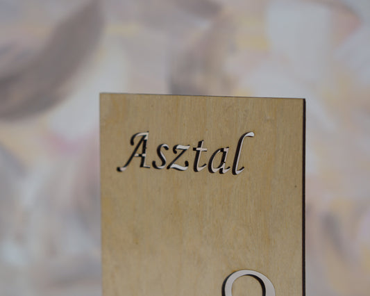 AS03 - Lézervágott fa asztalszám-Asztalszám-Erdélyi Esküvői Meghívók-asztalszám,fa,greenery-Erdélyi Esküvői Meghívók