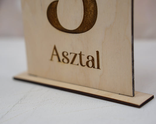 AS04 - Lézervágott fa asztalszám-Asztalszám-Erdélyi Esküvői Meghívók-asztalszám,fa,greenery-Erdélyi Esküvői Meghívók