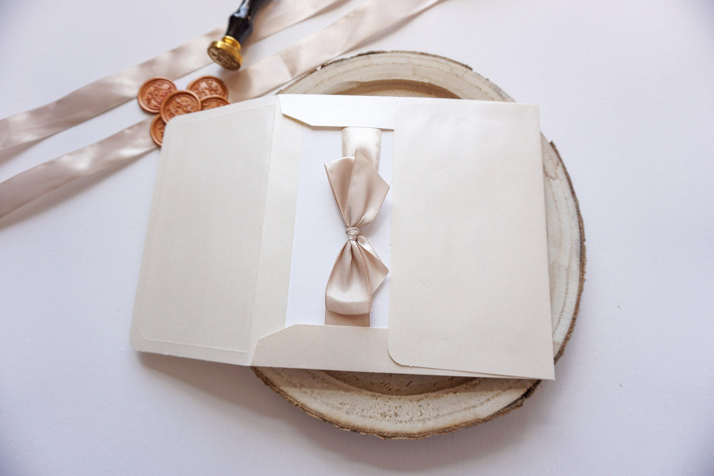 Esküvői meghívó EM05 - Két oldalas elegáns esküvői meghívó - Erdélyi Esküvői Meghívók - Wedding invitation EM05 - Két oldalas elegáns esküvői meghívó - invitatii de nunta EM05 - Két oldalas elegáns esküvői meghívó
