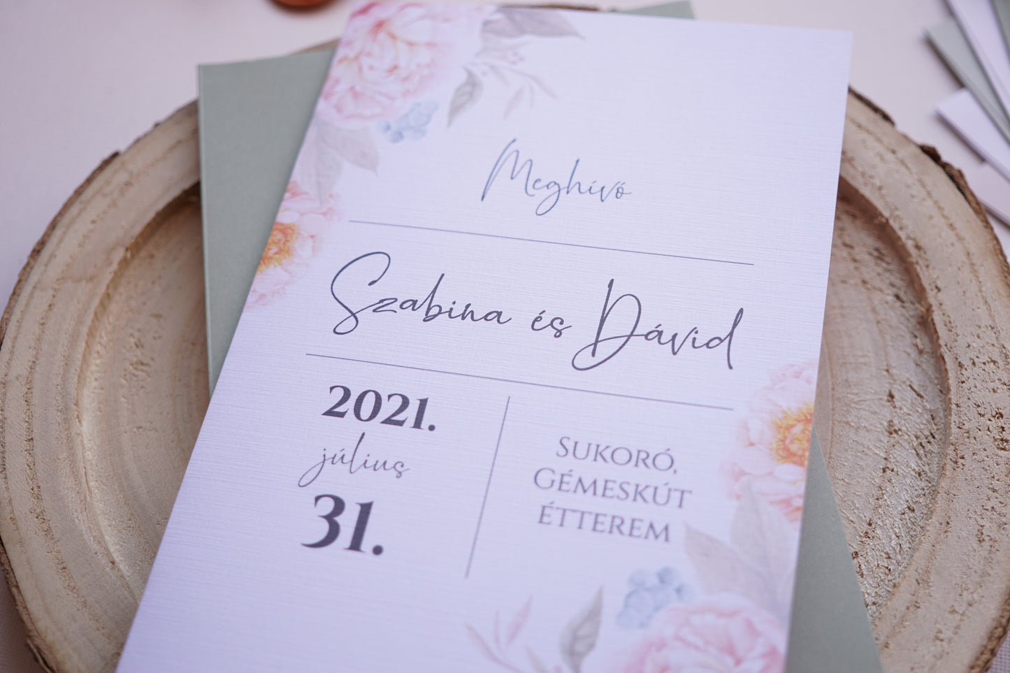 Esküvői meghívó EM11 - Kinyitható virágmintás esküvői meghívó - Erdélyi Esküvői Meghívók - Wedding invitation EM11 - Kinyitható virágmintás esküvői meghívó - invitatii de nunta EM11 - Kinyitható virágmintás esküvői meghívó