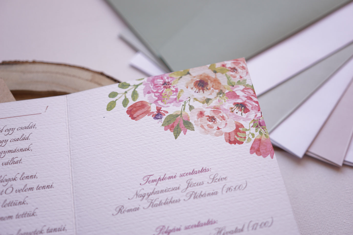 Esküvői meghívó EM24 - Kinyitható Virágmintás esküvői meghívó - Erdélyi Esküvői Meghívók - Wedding invitation EM24 - Kinyitható Virágmintás esküvői meghívó - invitatii de nunta EM24 - Kinyitható Virágmintás esküvői meghívó