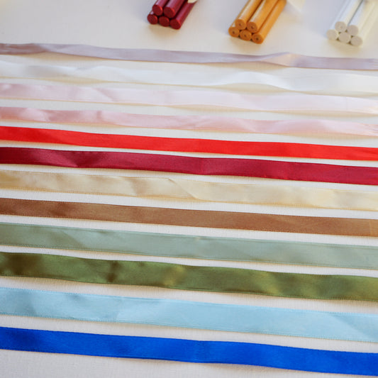 Szalag színének változtatása-szalag-Erdélyi Esküvői Meghívók-arany,barack,barna,bordo,ezüst,fehér,kek,lila,masni,pink,piros,púder,rosegold,rózsaszín,szurke,zöld-Erdélyi Esküvői Meghívók