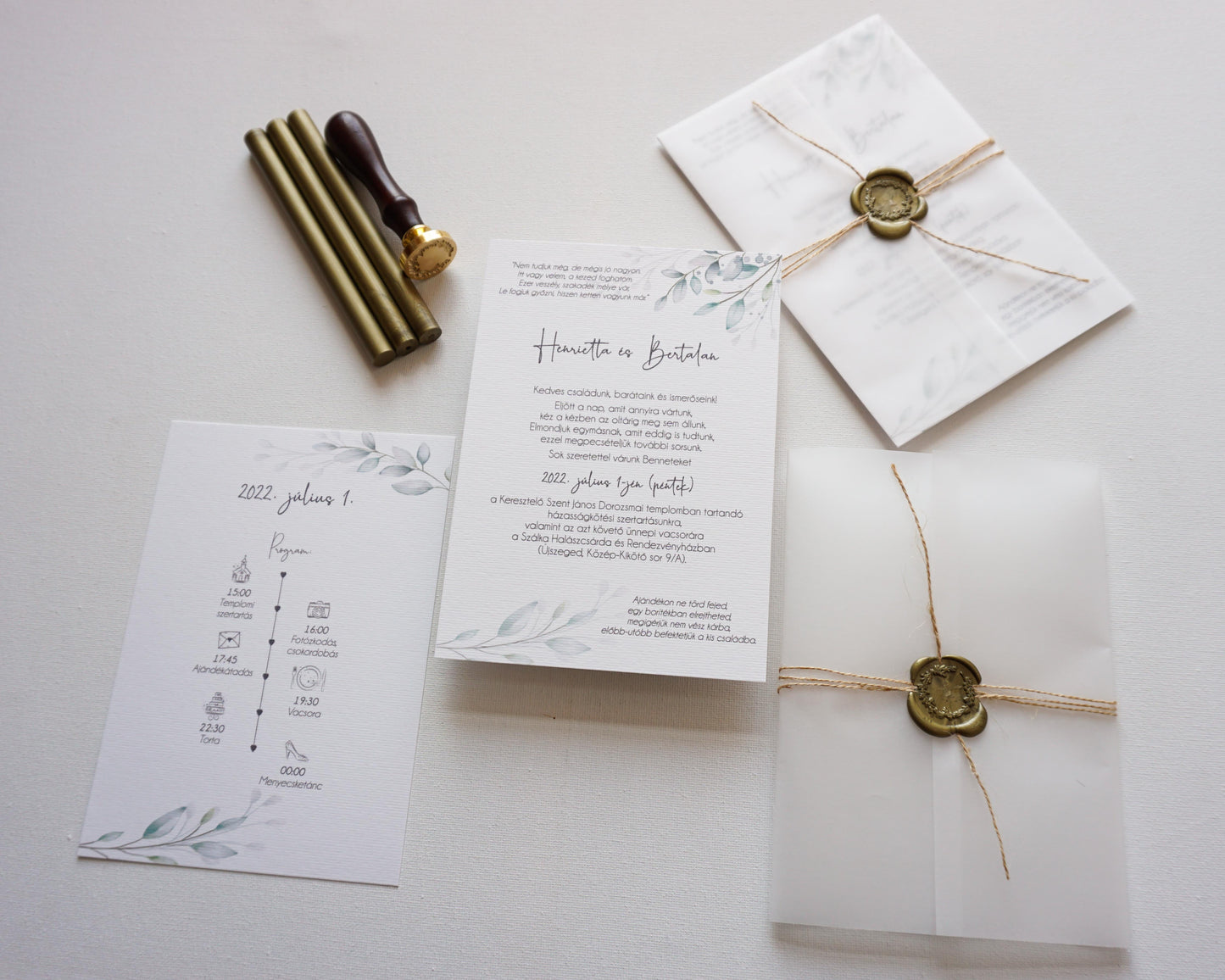 EM30 - Greenery wedding invitation with pause cover