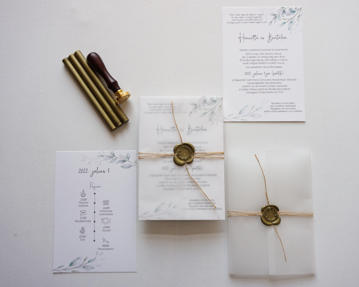 EM30 - Greenery wedding invitation with pause cover