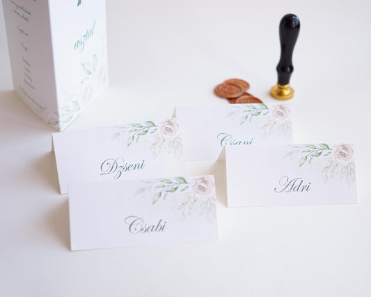 UK04 - Fehér rózsa és arany mintás ültetőkártya-Ültetőkártya-Erdélyi Esküvői Meghívók-arany,rózsa,virág,ültetőkártya-Erdélyi Esküvői Meghívók