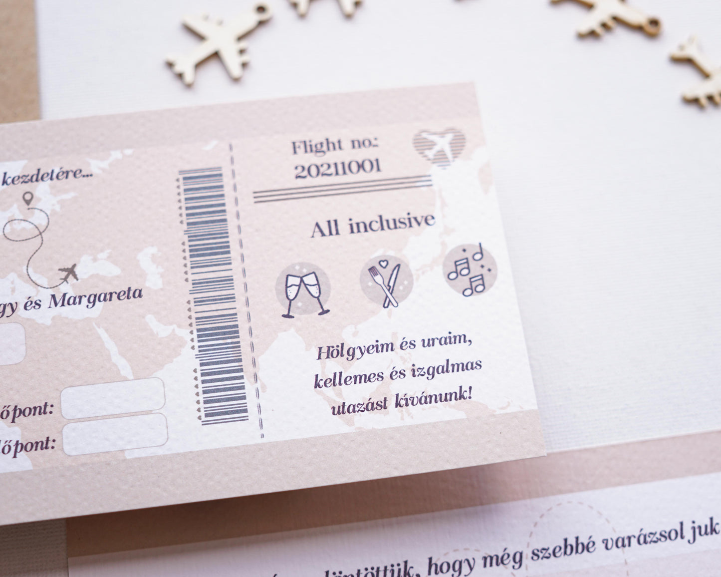 EM35 - Kétoldalas beszállókártyás esküvői meghívó-esküvői meghívó-Erdélyi Esküvői Meghívók-egyedi,travel,utazás,vicces-Erdélyi Esküvői Meghívók