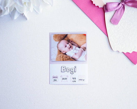 Kislányos hűtőmágnes fényképpel és születési adatokkal - HM03-hűtőmágnes-Erdélyi Esküvői Meghívók-ajándék,kislány-Erdélyi Esküvői Meghívók