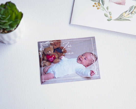 Fényképes hűtőmágnes faágas keretben - HM05-hűtőmágnes-Erdélyi Esküvői Meghívók-ajándék,kisfiu,kislány-Erdélyi Esküvői Meghívók