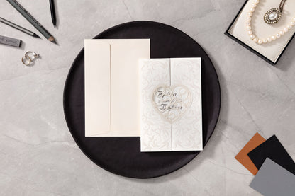 10525 - Kinyitható lézervágott esküvői meghívó