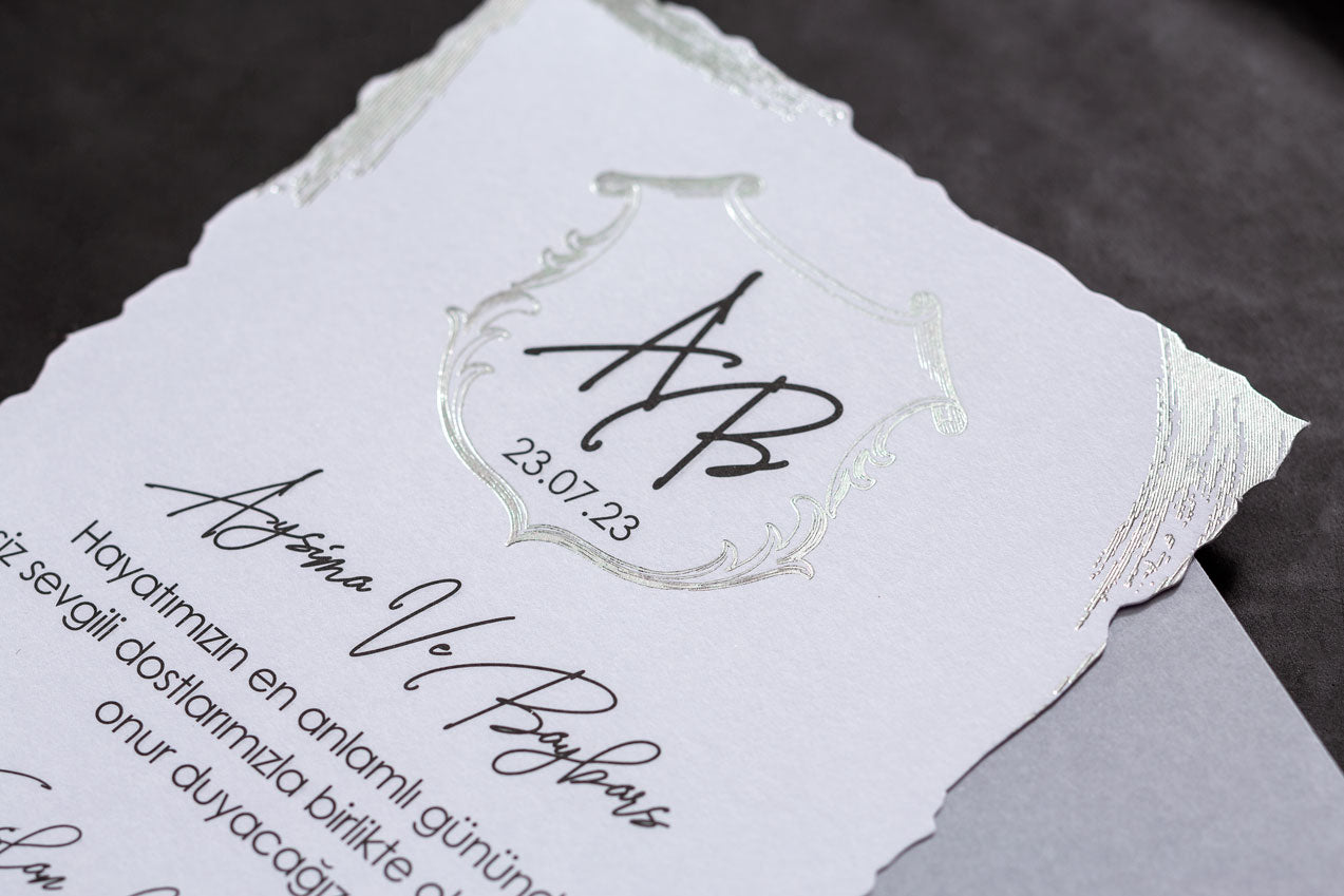 10614 - Ezüst mintás esküvői meghívó