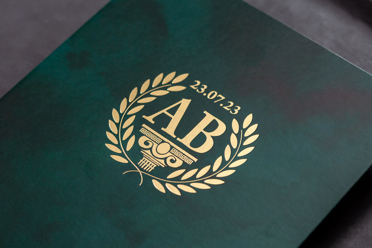 10643 - Modern esküvői meghívó arany mintával