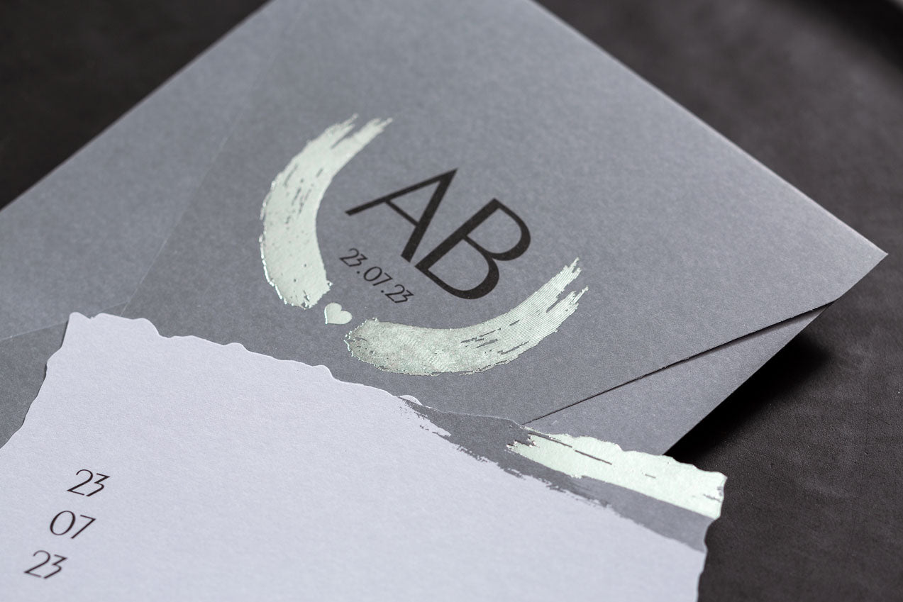 10644 - Modern esküvői meghívó ezüst mintával