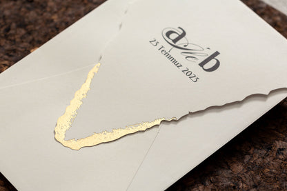 10673 - Elegáns aranyfóliás esküvői Meghívó