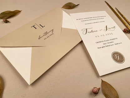 12256 - Esküvői meghívó bézs borítékkal