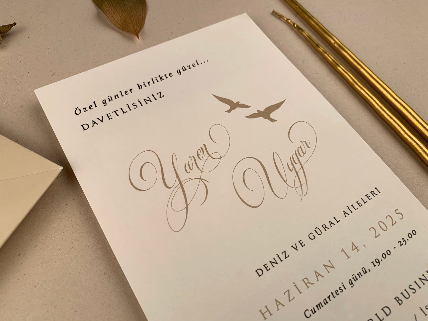 12269 - Wedding invitation with beige envelope