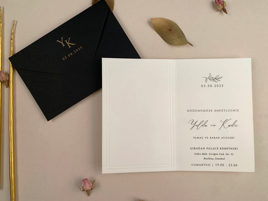 12277 - Kinyitható esküvői meghívó fekete borítékkal