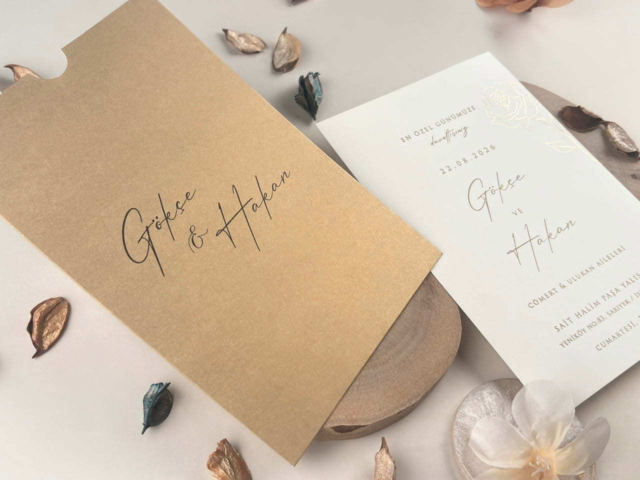 13325 - Tokos esküvői meghívó, virágmintával