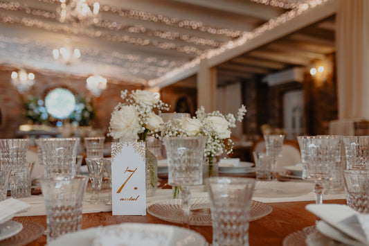 ME28 - Three-page wedding menu - Gold foil leaf pattern - 9214