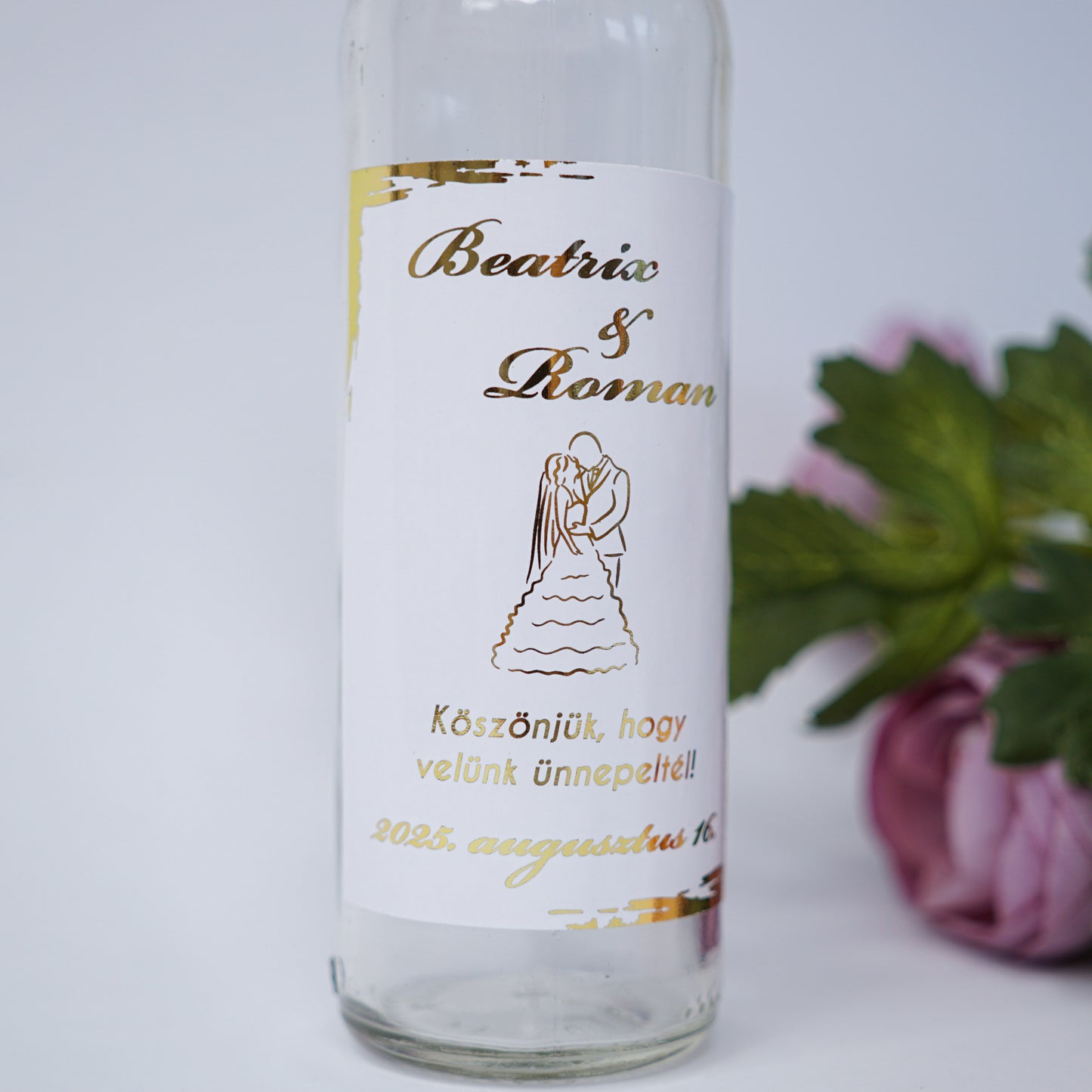 B033 - Aranyfóliázott címke - 9193