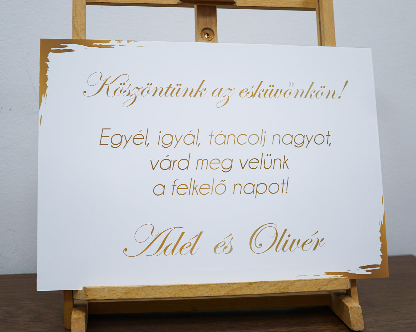 KT15 - Minimalista köszöntő tábla - 9193
