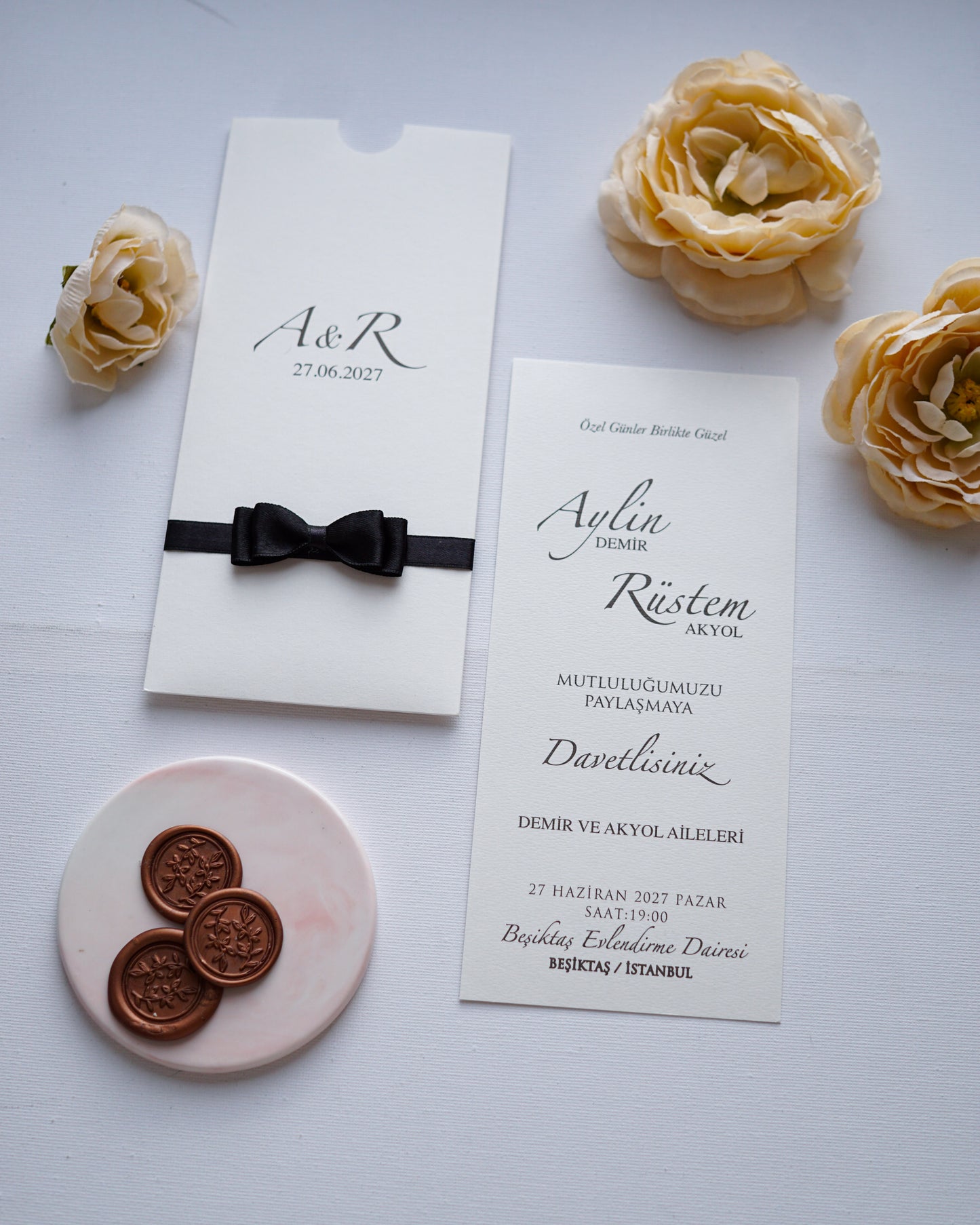 2633 - Romantic Pocket Wedding Invitation