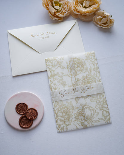 2634 - Wedding invitation with vellum sleeve