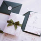 EM29 - zöld - Pausz borítós kinyitható esküvői meghívó