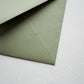 Pisztáciazöld prémium díszboríték - B6 - 125×176 mm-Boríték-B6 - 12.5 x 17.6 cm -B6, boríték, zöld boríték - plicuri colorate - plicuri speciale -Erdélyi Esküvői Meghívók