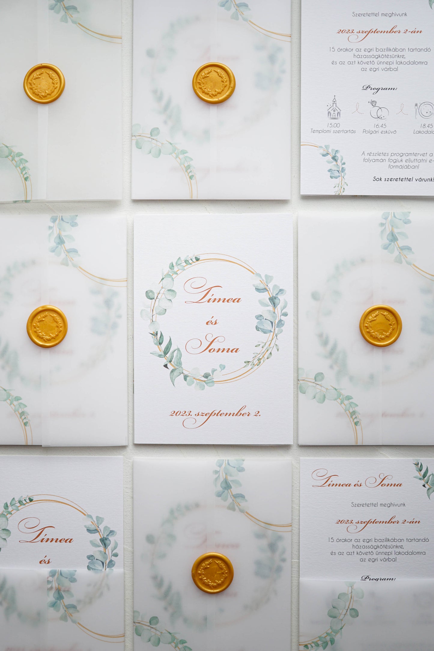 EM56 - Pausz borítós levélkoszorús esküvői meghívó