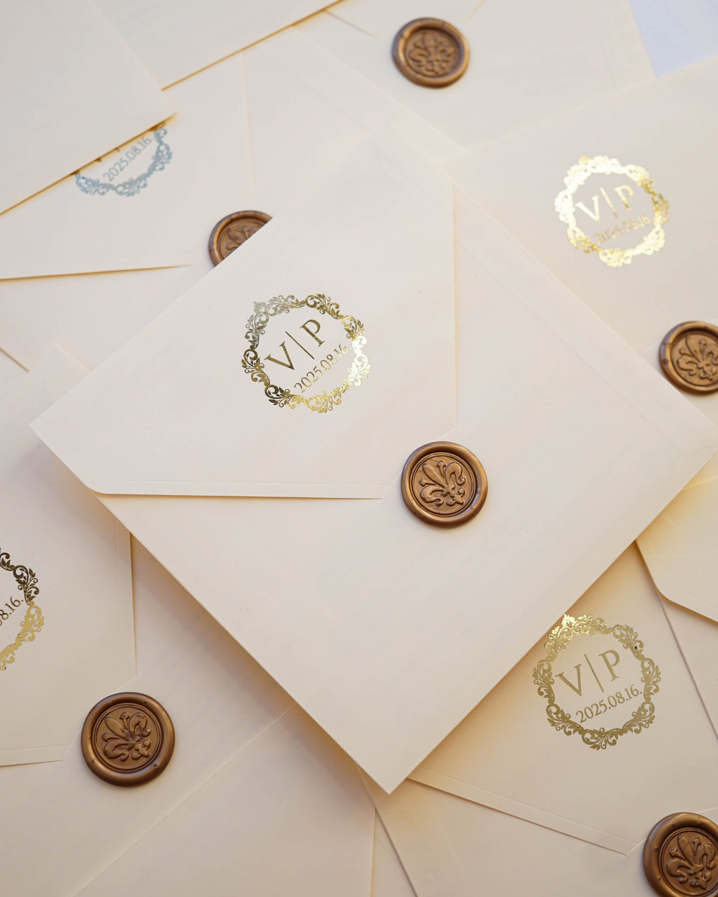 1134 - Elegant Wedding Invitation