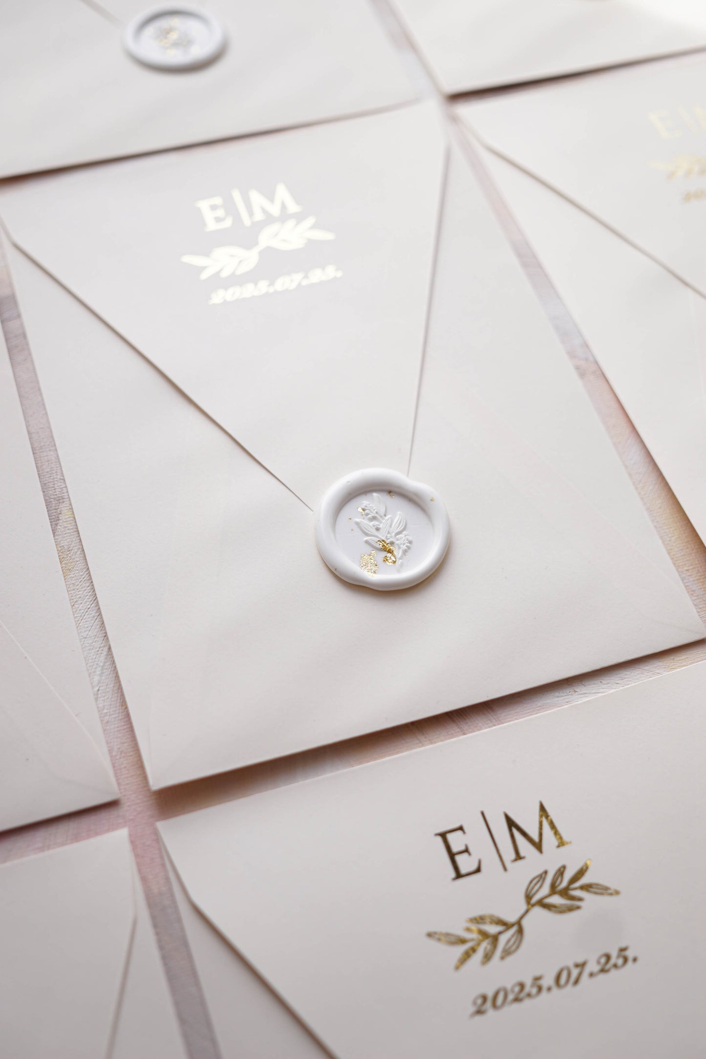 9261 with optional envelope - Plexi wedding invitation 