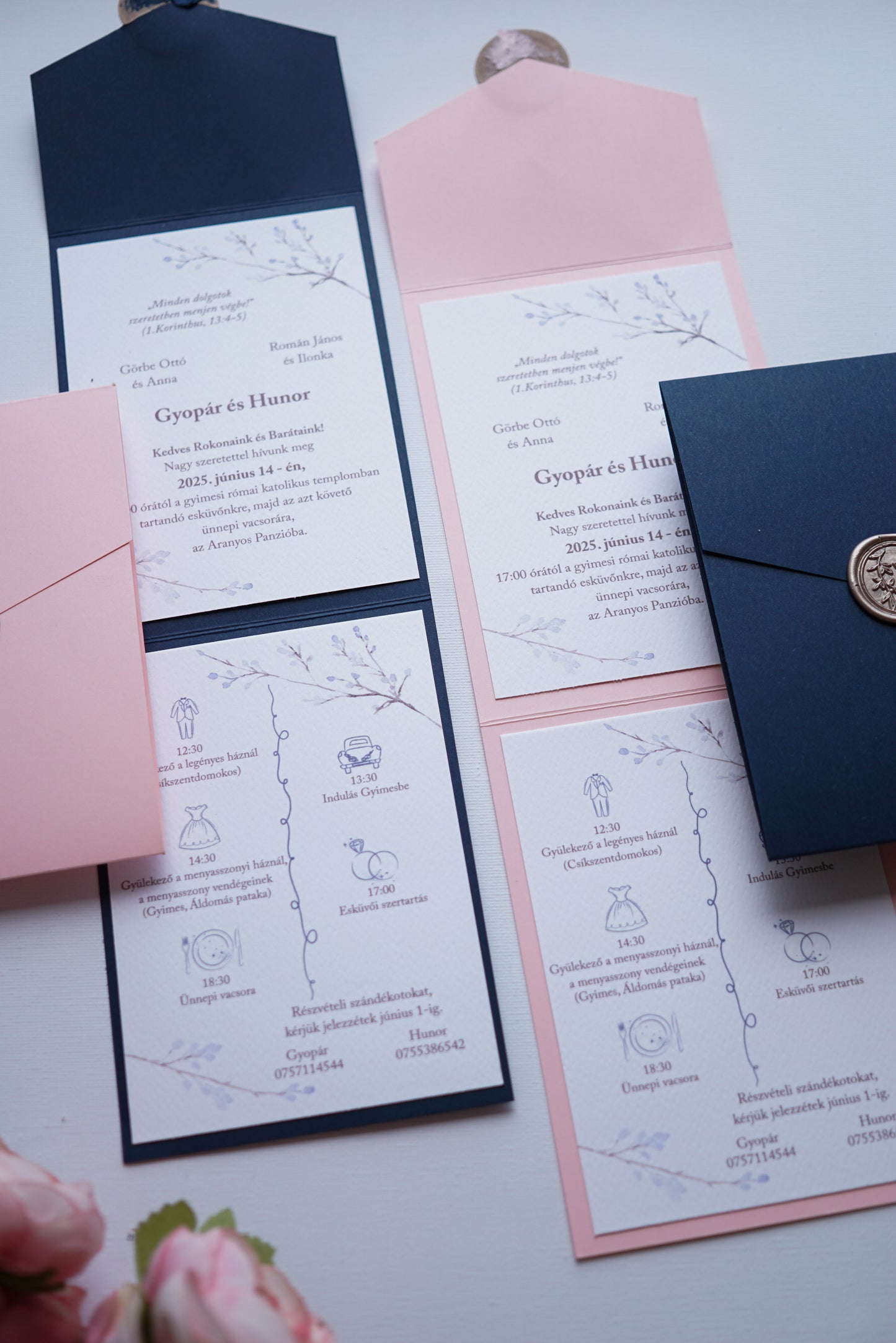 EM77 - Kinyitható tokos meghívó, tengerészkék színben.